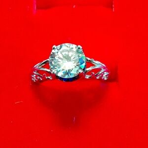 Solataire Beautiful CZ Sterling Silver 925 Ring Size 6